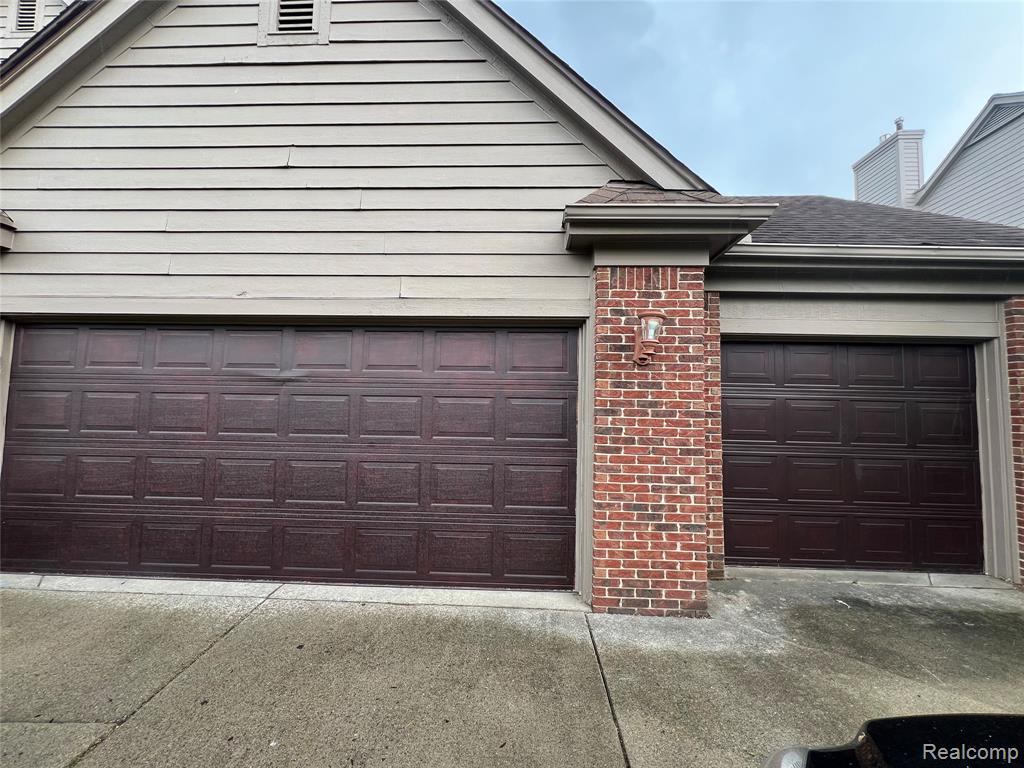 45475 Irvine Drive, Novi, MI — Photo 34