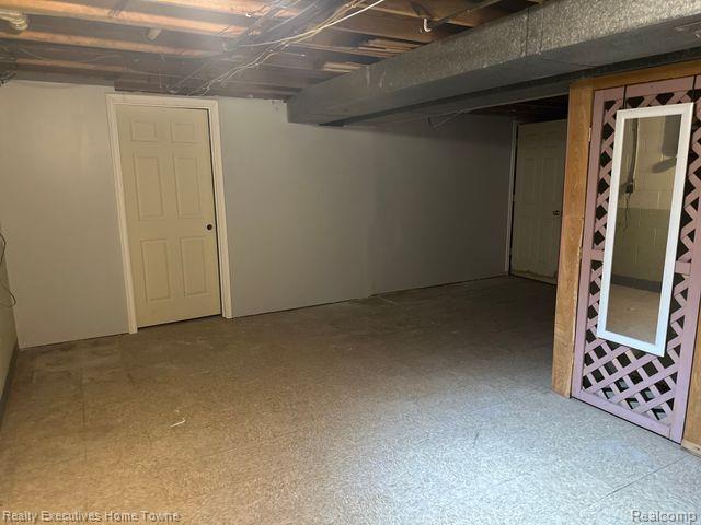 49545 SCHOENHERR Road, Shelby Twp, MI 48315 — Photo 25