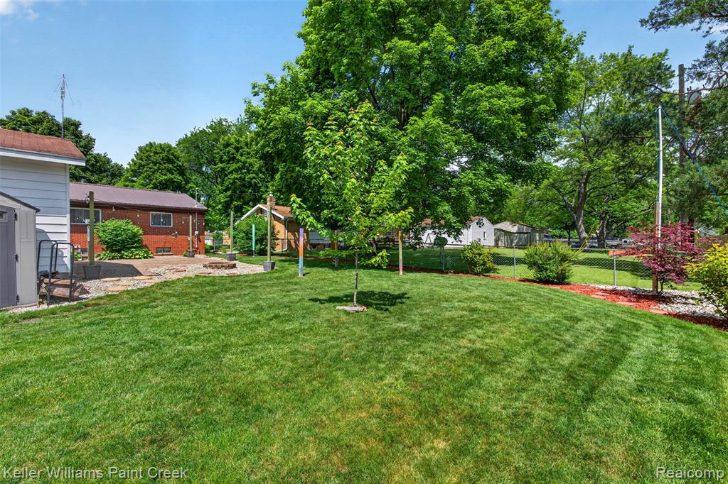 700 Coolidge Drive, Midland, MI 48642 — Photo 35