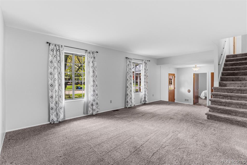 604 Luce Avenue, Flushing, MI 48433 — Photo 12