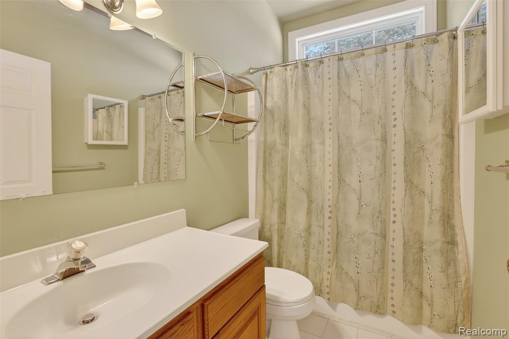1449 Coutant Street, Flushing, MI 48433 — Photo 9