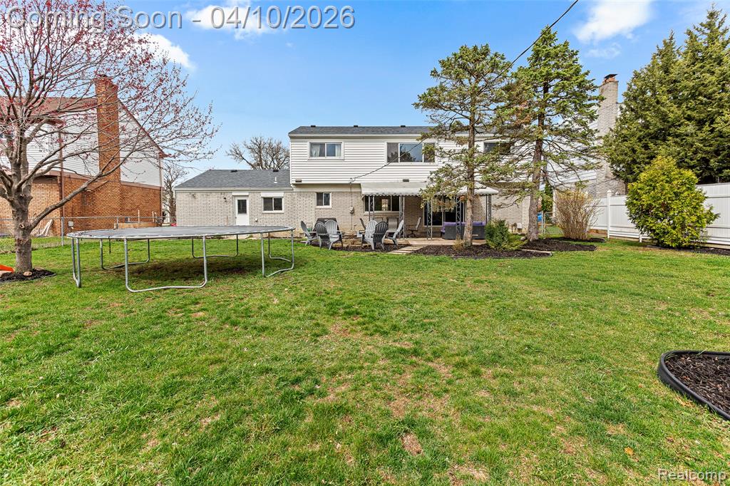 4594 Barcroft Way, Sterling Heights, MI 48310 — Photo 52