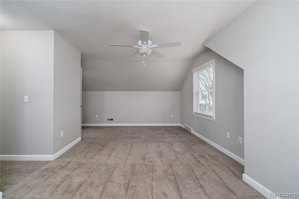 537 BIRD Avenue, Birmingham, MI 48009 — Photo 12
