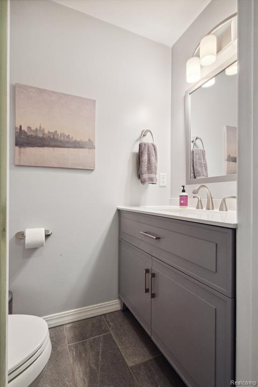 4060 STANMOOR Drive, Waterford, MI 48329 — Photo 21