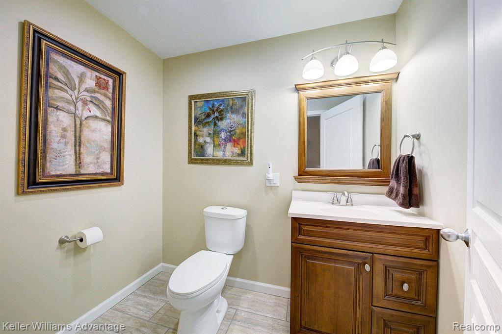 49074 RAINBOW Lane N, Northville, MI 48168 — Photo 24