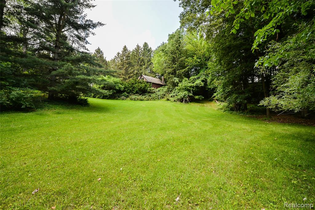 17750 DEXTER Trail, Gregory, MI 48137 — Photo 53