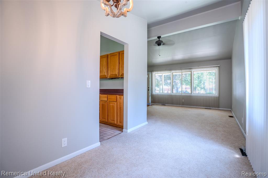 839 Sweetbriar, Milford, MI 48381 — Photo 25