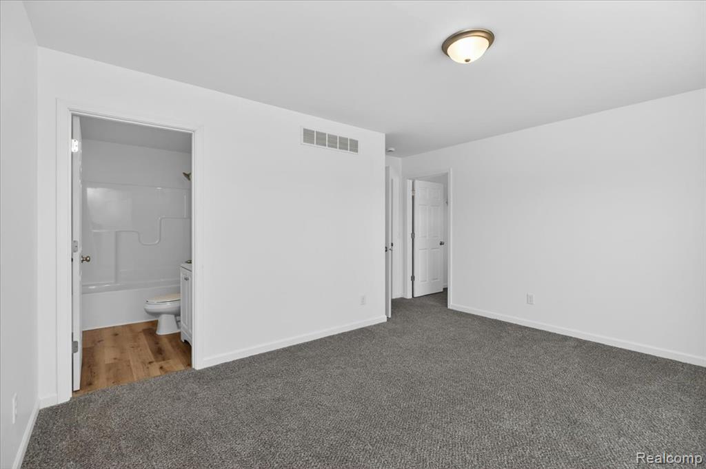 3150 Daisy Way, Burton, MI 48519 — Photo 21