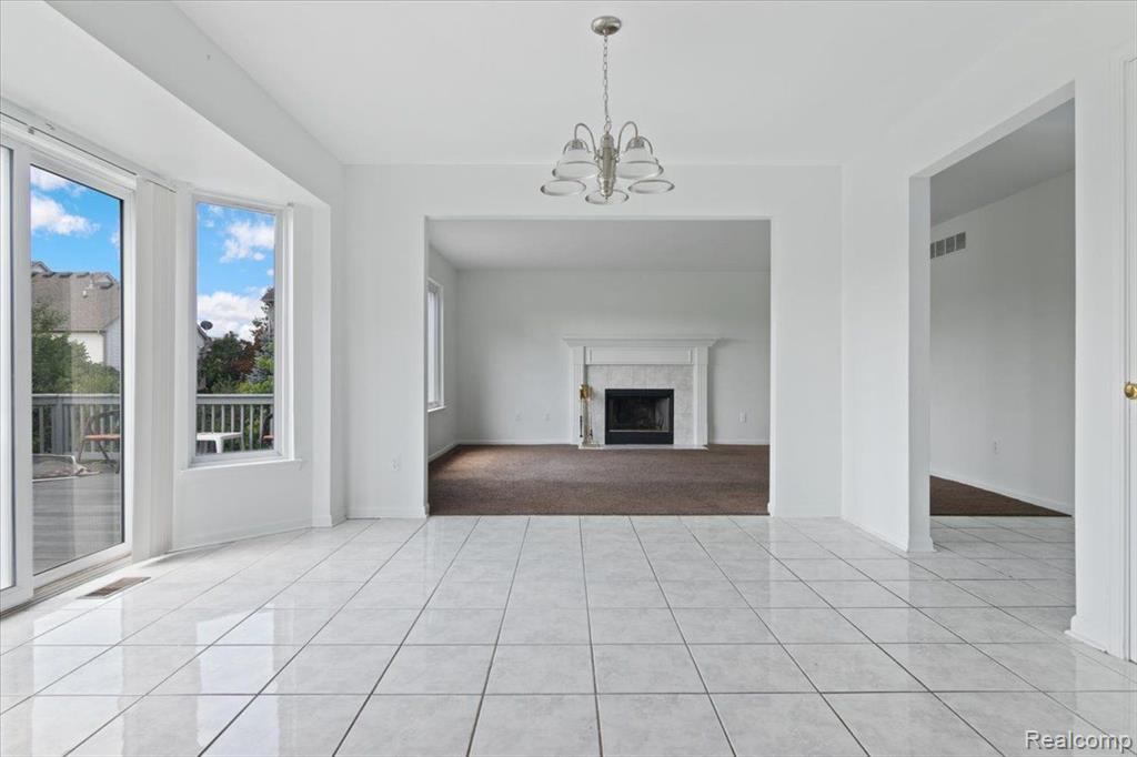 7826 DOVER Drive, Ypsilanti, MI 48197 — Photo 9