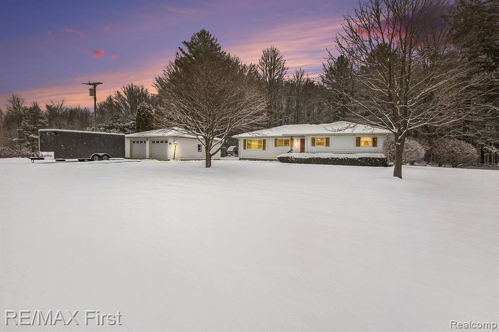 5680 CRIBBINS Road, Clyde, MI 48049 — Photo 2