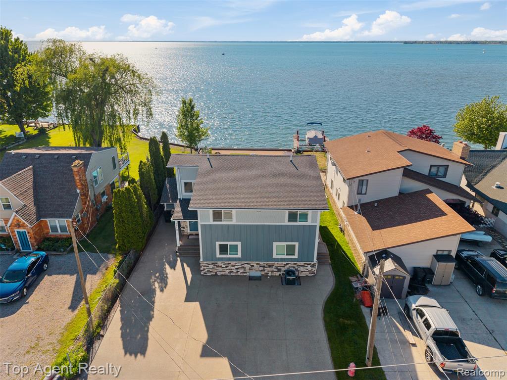 7910 ANCHOR BAY Drive, Clay, MI 48001 — Photo 46