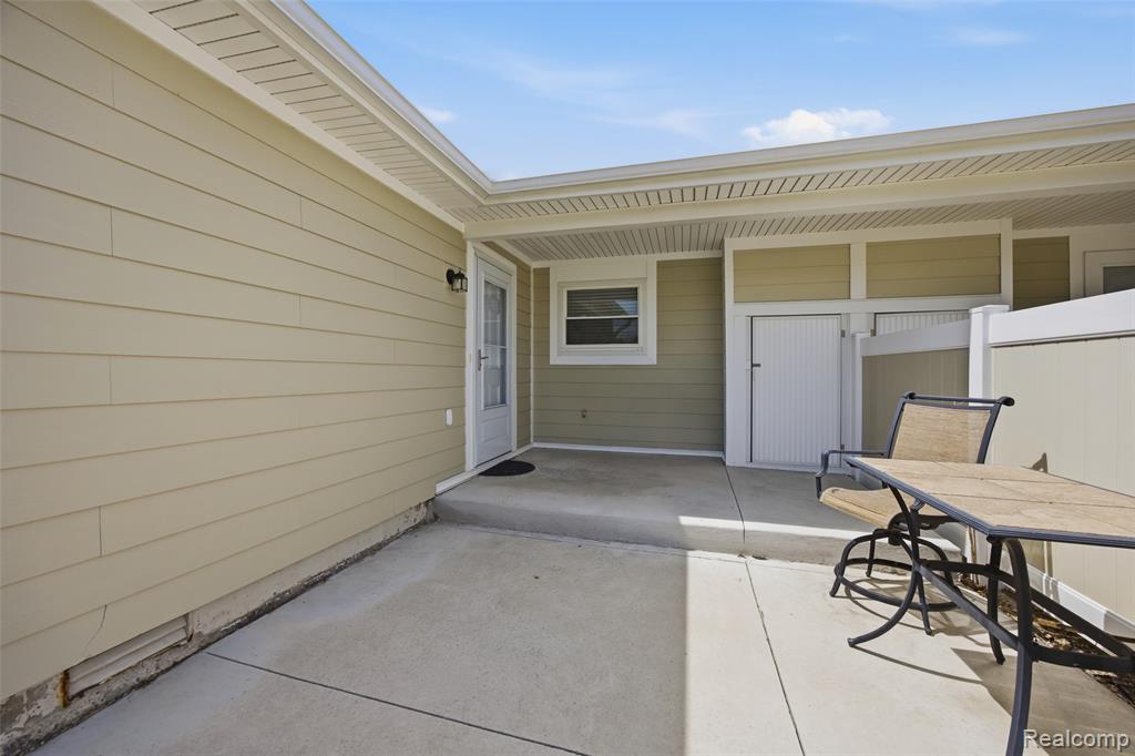 39826 Village Wood Circle, Novi, MI — Photo 16