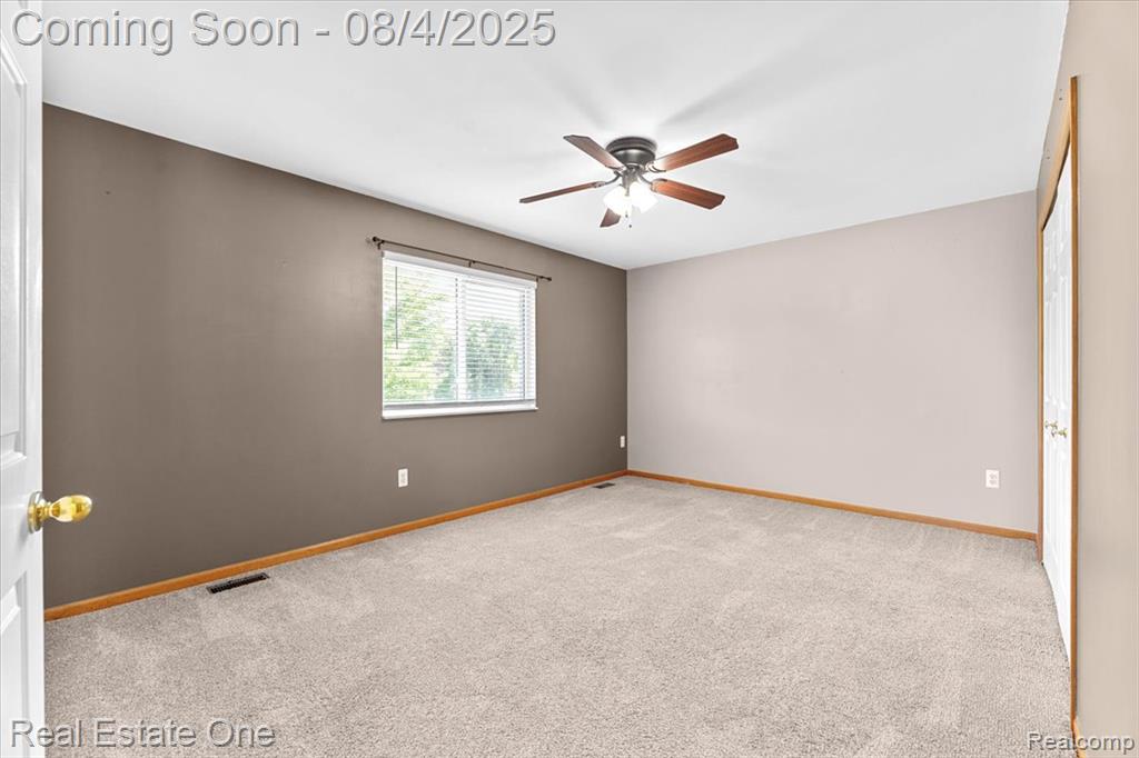 8915 Continental Drive, Taylor, MI 48180 — Photo 23