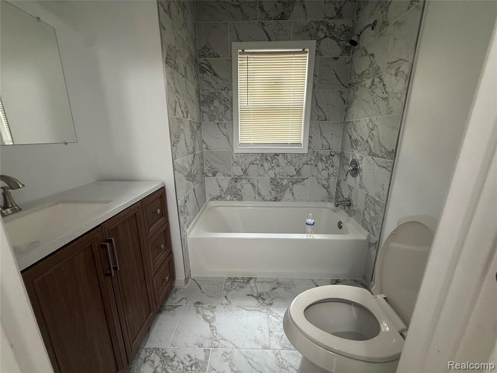 4956 Huron Street, Dearborn Heights, MI 48125 — Photo 11