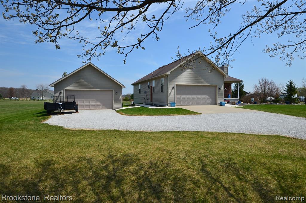 6854 WILDCAT Road, Grant, MI 48032 — Photo 16