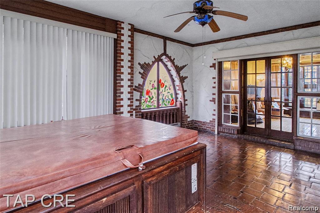 244 Arden Park Boulevard Boulevard, Detroit, MI 48202 — Photo 10