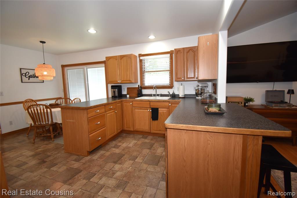 116 Park Street, Gaines Vlg, MI 48436 — Photo 3