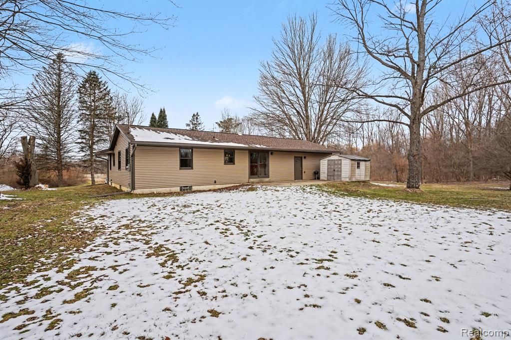 5051 Dutcher Road, Howell, MI 48843 — Photo 25