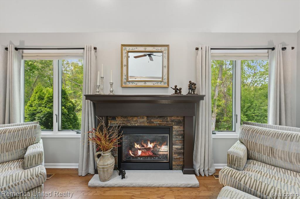 1317 PEPPERGROVE Drive, Brighton, MI 48116 — Photo 11