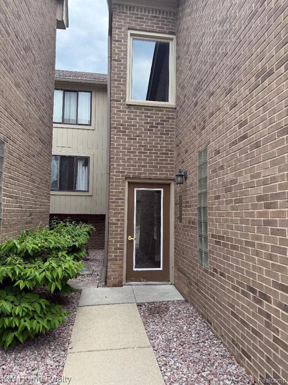 42372 Lochmoor Street, Clinton Twp, MI 48038 — Photo 2