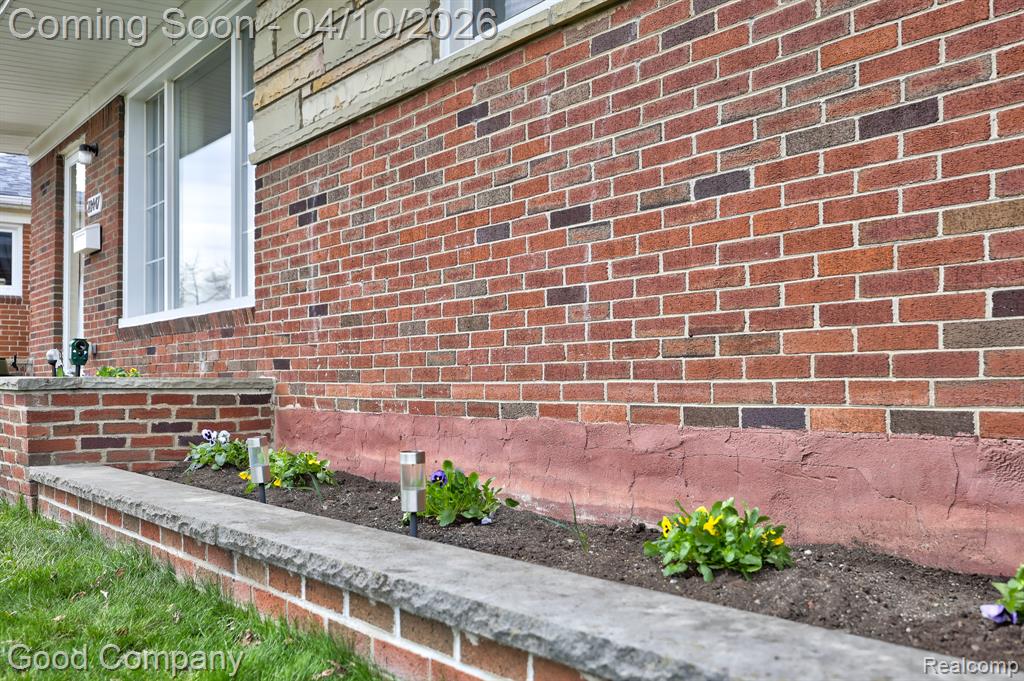 28447 Brush Street, Madison Heights, MI 48071 — Photo 40