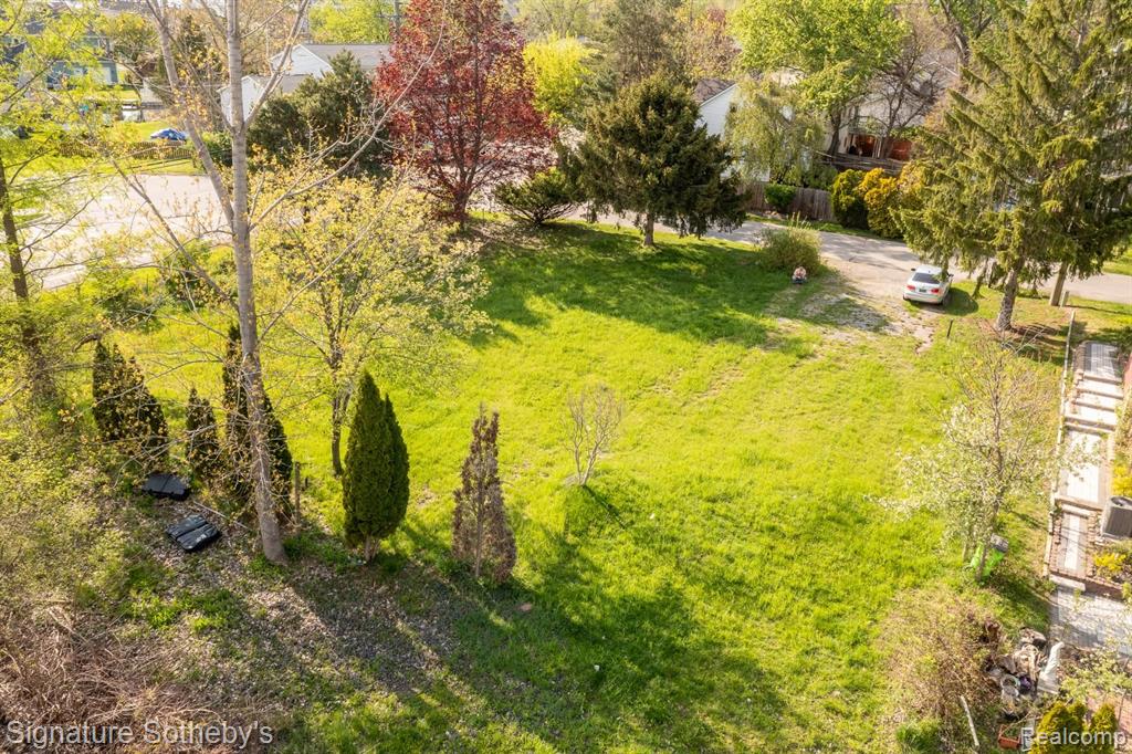 1389 S CASS LAKE Road, Waterford, MI 48328 — Photo 2