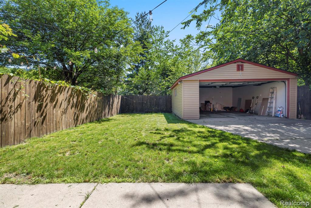 3103 Ewald Circle, Detroit, MI 48238 — Photo 25
