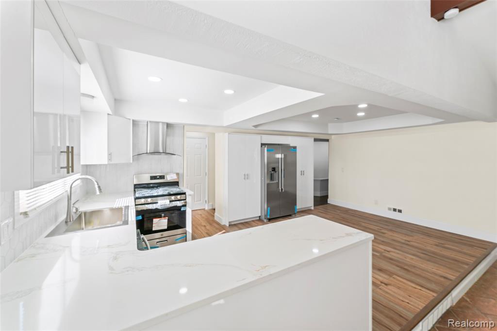 7918 Fleet Street, Canton, MI 48187 — Photo 16