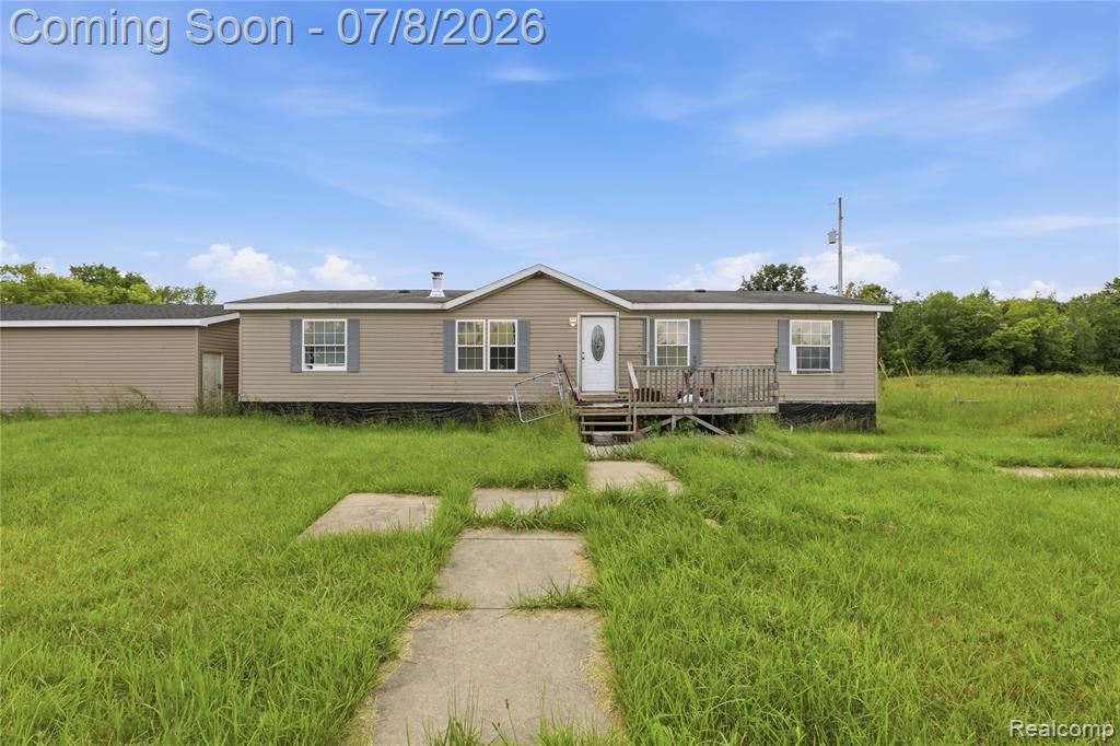 253 Park Street, Gaines Vlg, MI 48436 — Photo 3