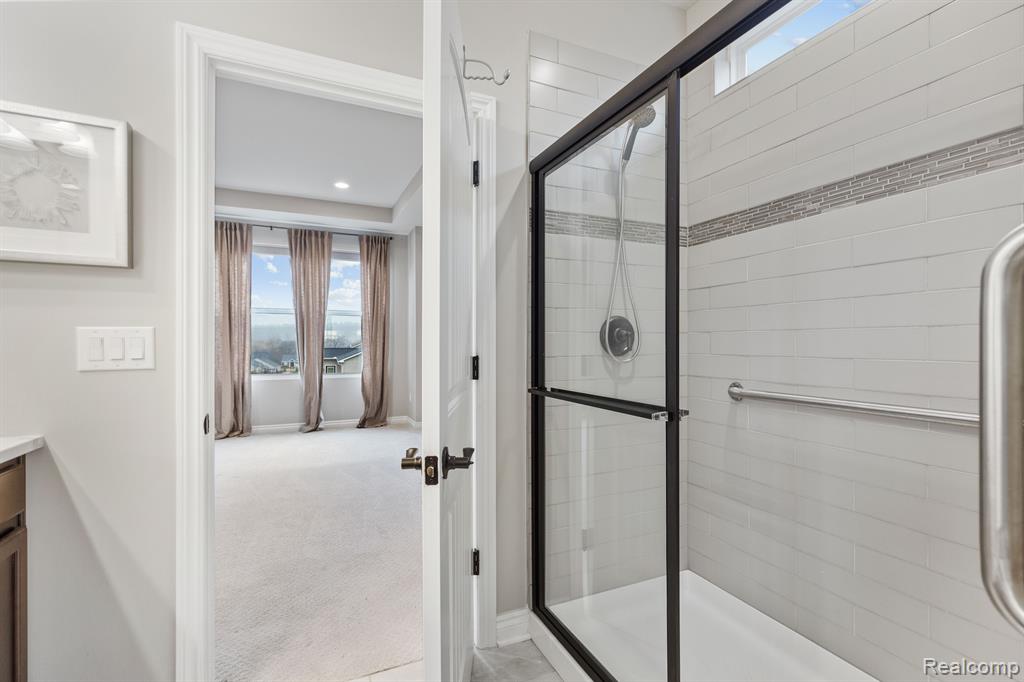 3995 ASHDALE Way, Clarkston, MI 48348 — Photo 34
