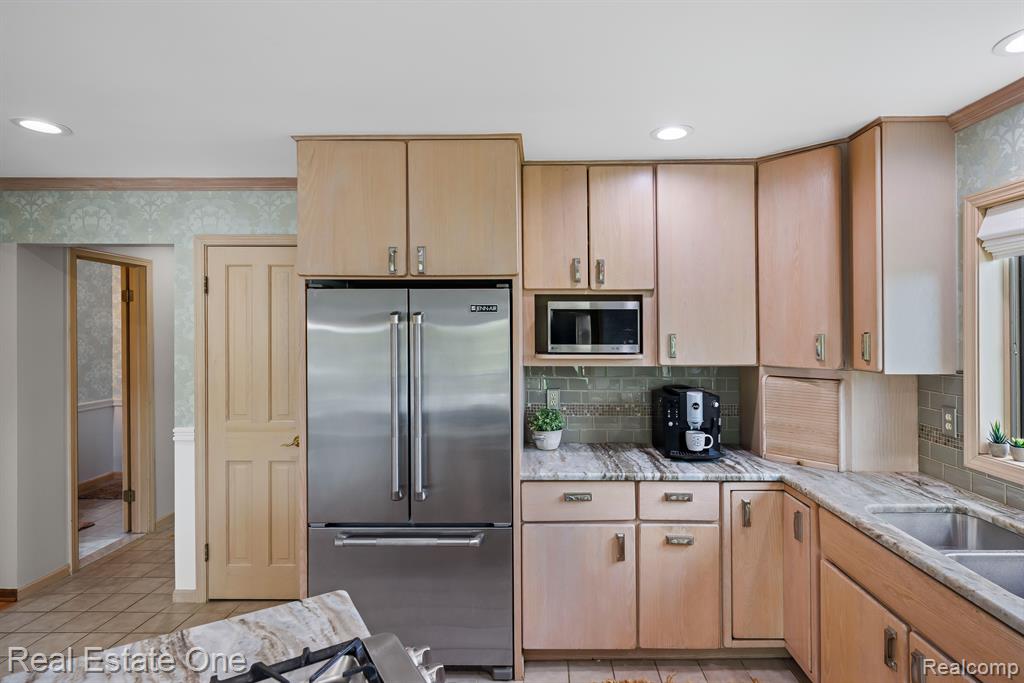 3882 LAKE LAPEER Drive, Metamora, MI 48455 — Photo 19