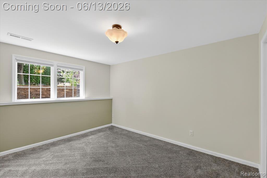 6095 Foxwood Court, Saginaw, MI 48638 — Photo 29