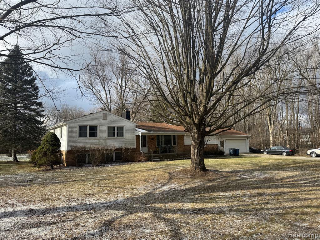 3084 CHARING CROSS Road, Ann Arbor, MI 48108 — Photo 2
