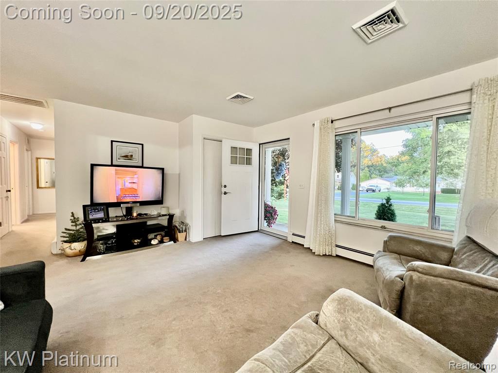 3551 STRAWBERRY Lane, Port Huron, MI 48060 — Photo 2