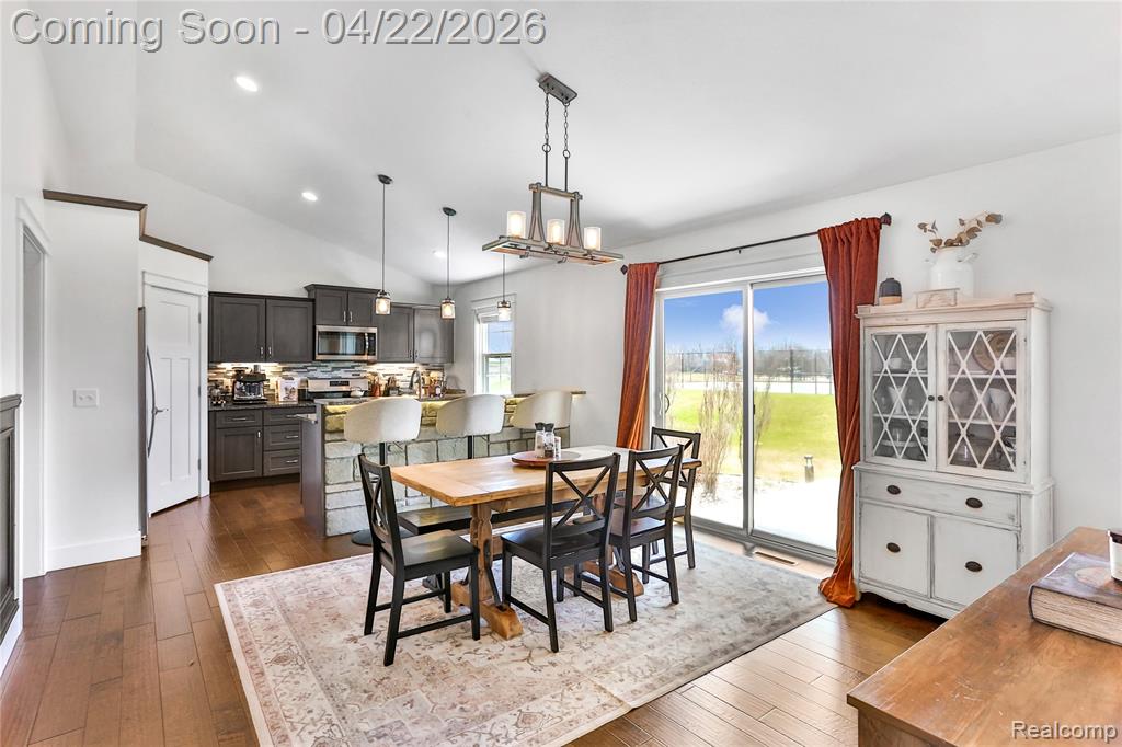 5711 Stone Briar Lane S, Freeland, MI 48623 — Photo 9