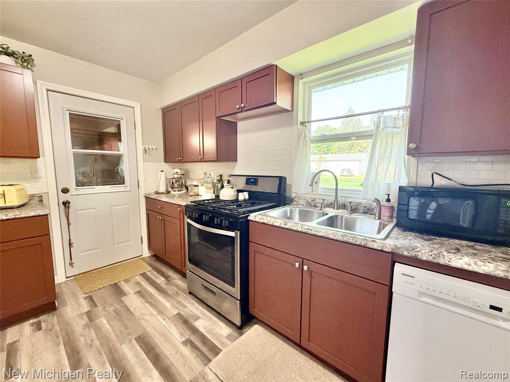 613 Oda Street, Davison, MI 48423 — Photo 10