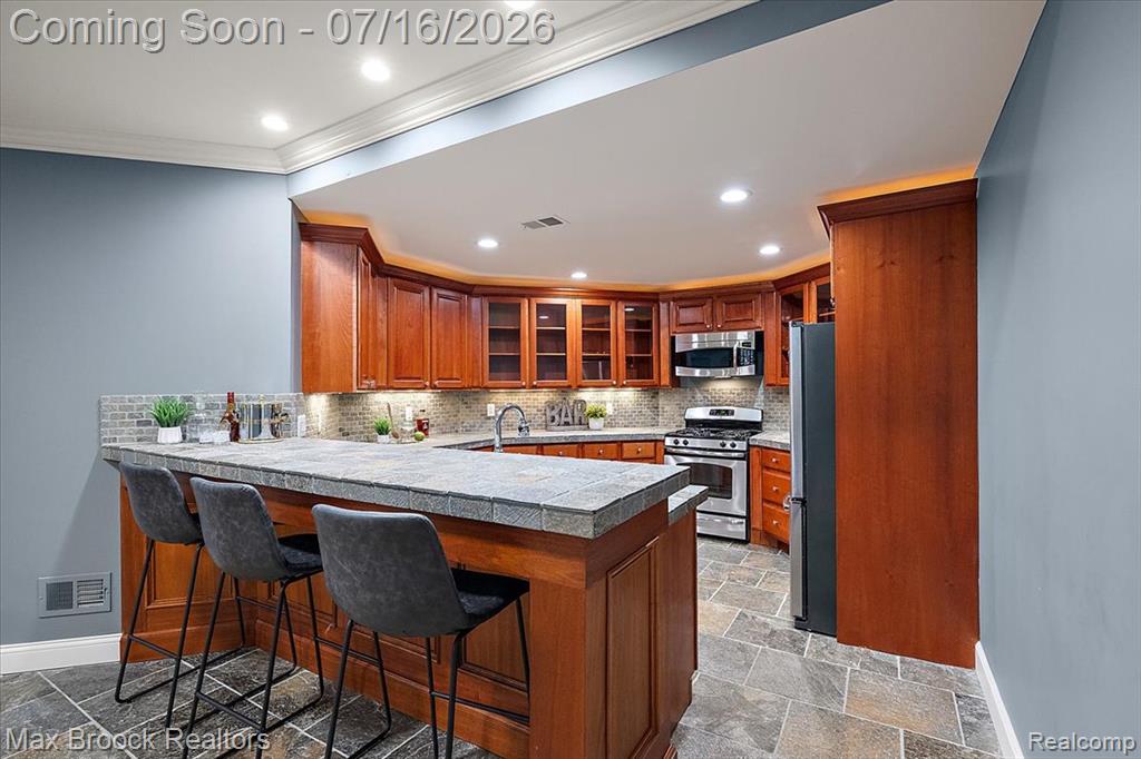 620 Lakeside Drive, Birmingham, MI 48009 — Photo 48