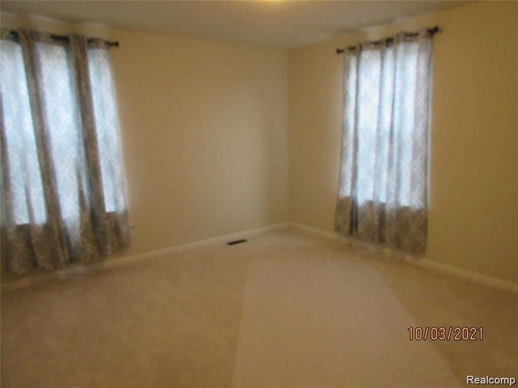 626 BACKSHORE Drive, Canton, MI 48187 — Photo 38