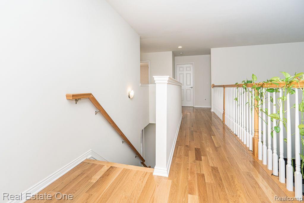 985 Monterey Lane, Rochester Hills, MI 48307 — Photo 43