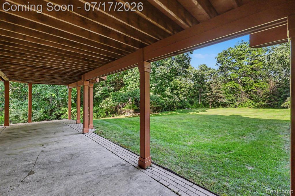 5685 Paint Valley Drive, Rochester, MI 48306 — Photo 42