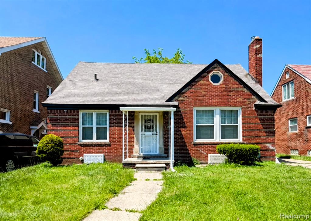 8573 E Outer Drive, Detroit, MI 48213 — front exterior