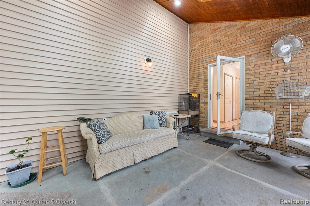 9207 Inkster Road, Livonia, MI 48150 — Photo 20