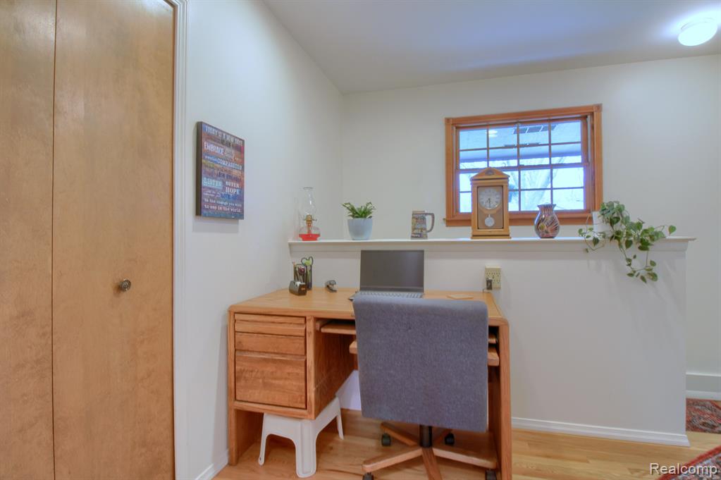 40184 LADENE Lane, Novi, MI — Photo 13