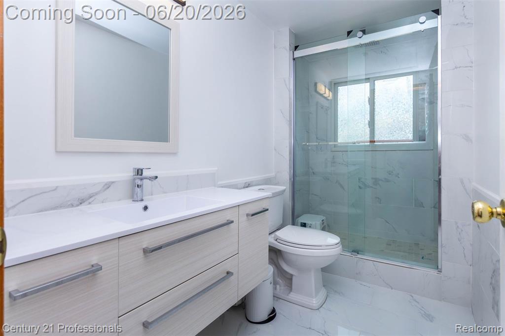 6241 Smithfield Drive, Troy, MI 48085 — Photo 30