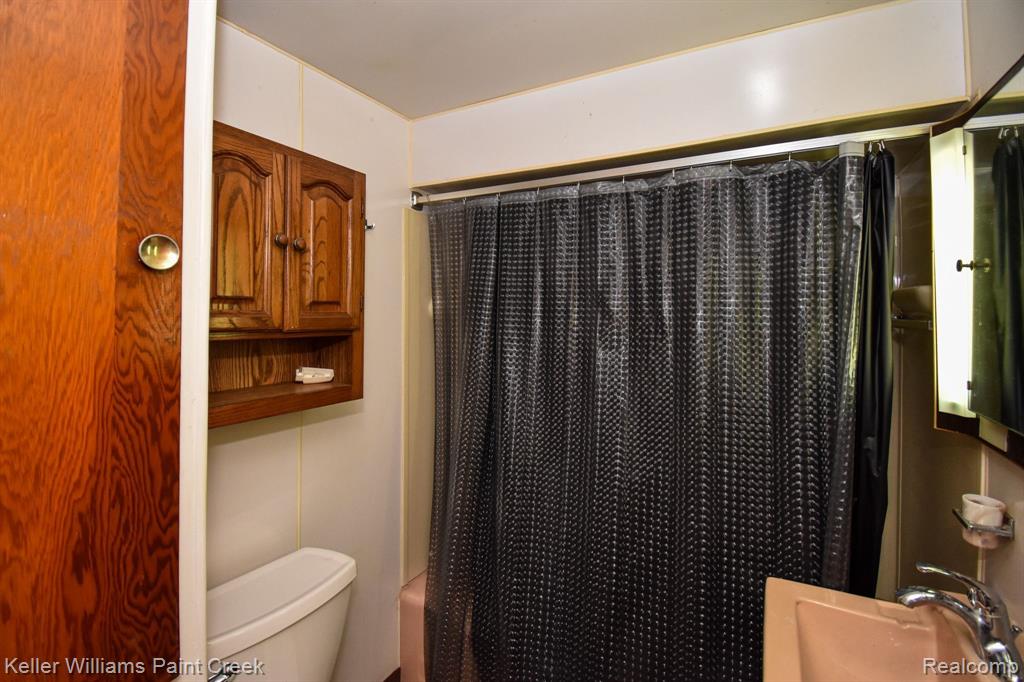 9316 EAST Road, Burt, MI 48417 — Photo 20