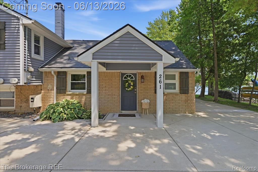 261 Reymont Road N, Waterford, MI 48327 — Photo 6