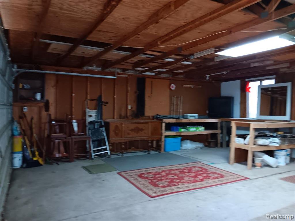 821 S MILL Street E, Clio, MI 48420 — Photo 16