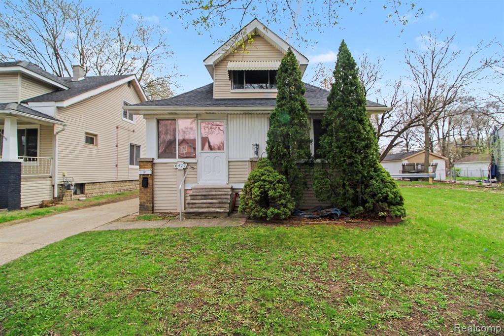 2455 MILITARY Street, Port Huron, MI, 48060