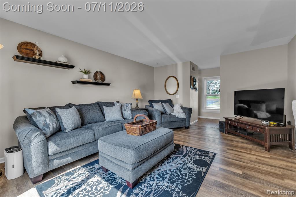 10146 Marshall Road, South Lyon, MI 48178 — Photo 17