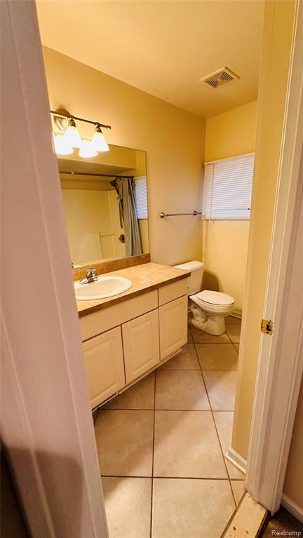 7655 JEWELL Ter, West Bloomfield, MI 48323 — Photo 23